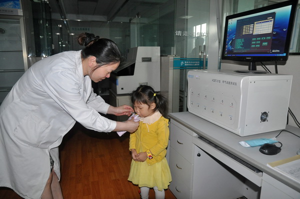 幼兒呼氣試驗(yàn)測(cè)試儀 .JPG