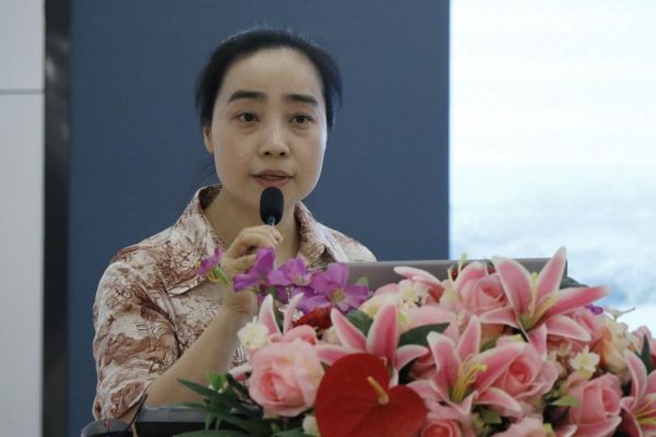 DƬ 4.jpg